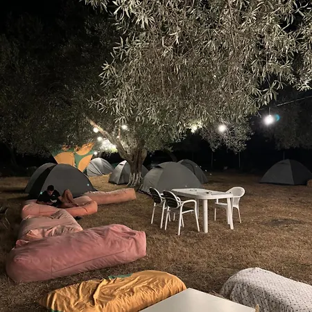 Camping * בורש